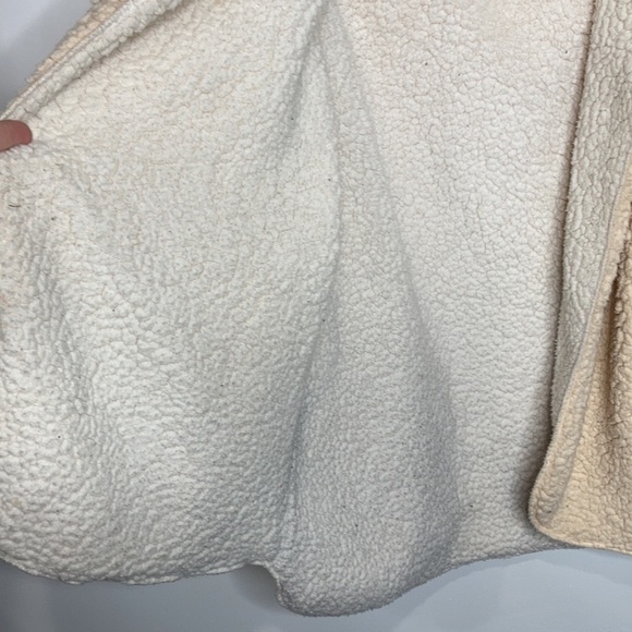 BDG Carmella Teddy jacket size M/L - Picture 9 of 14